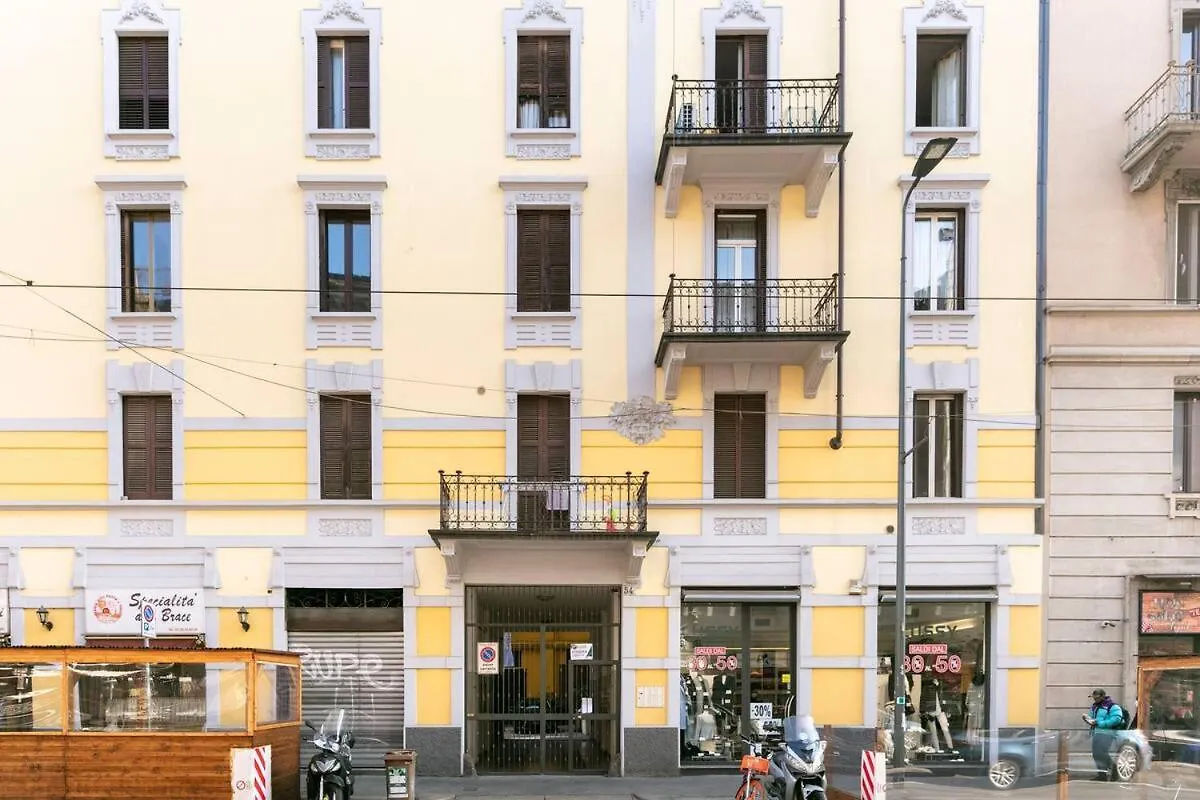 Charming Courtyard House In The Heart Of Milan Apartment 0*,  Italy